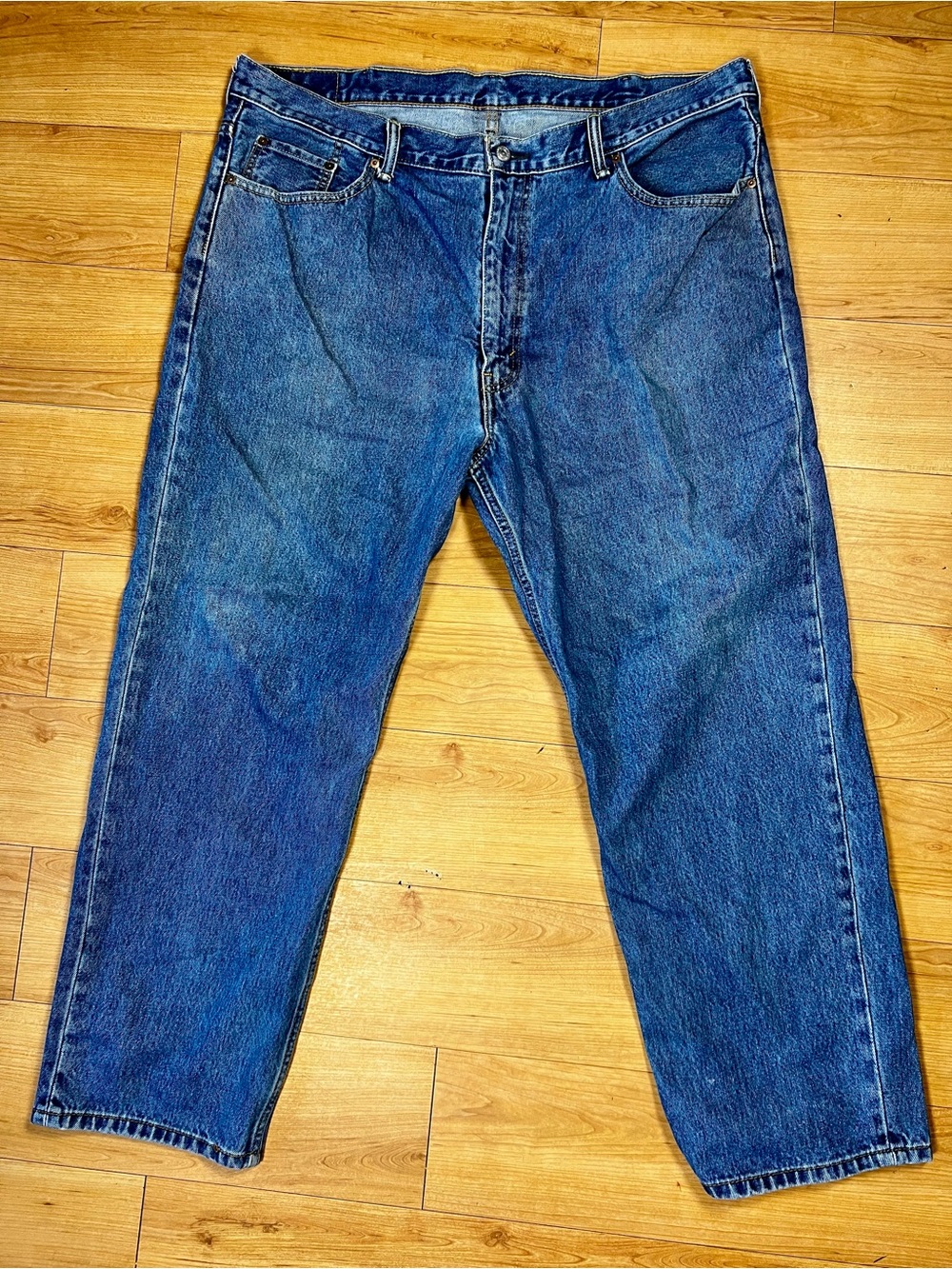 Levi’s 550 Men’s Jeans 42x30 Relaxed Fit Medium Wash Blue Denim